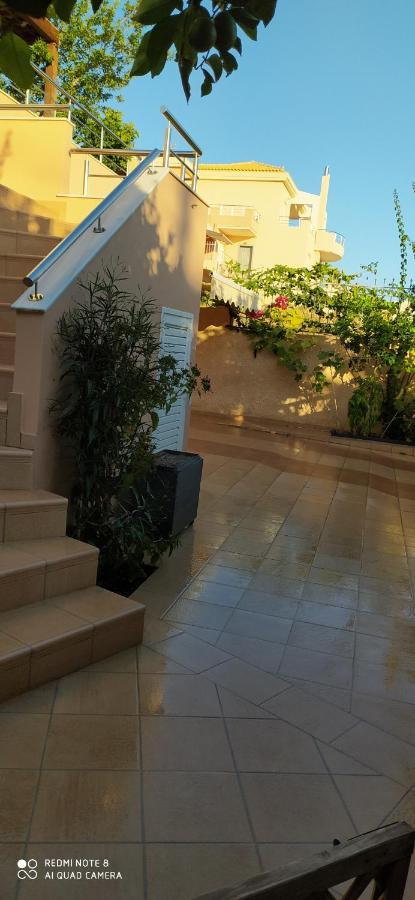 House,1000M From Beach Lagonisi Extérieur photo