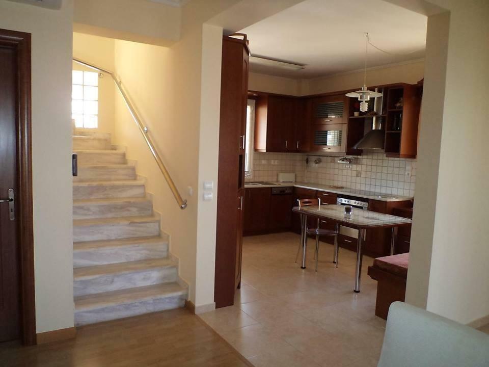 House,1000M From Beach Lagonisi Extérieur photo